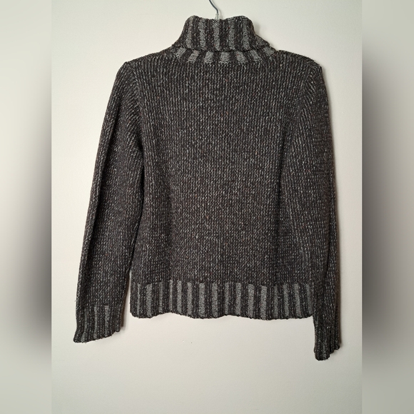 WOOLRICH Hickory Turtleneck Sweater Size Small - Cotton / Lambs Wool blend - Picture 11 of 11